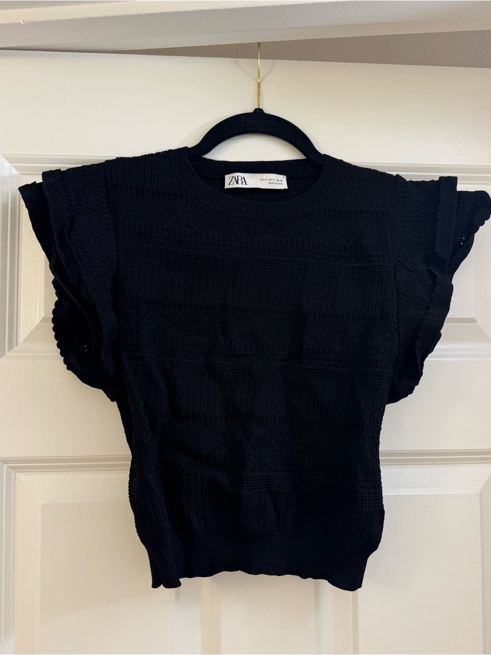 🖤ZARA KNITTED CROP TOP🖤